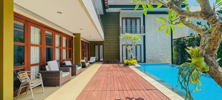 圣吉吉美尔鲍豪华别墅-由拉瓦纳管理-五卧别墅(Merbau Luxurious Villa Senggigi by The Lavana)图片