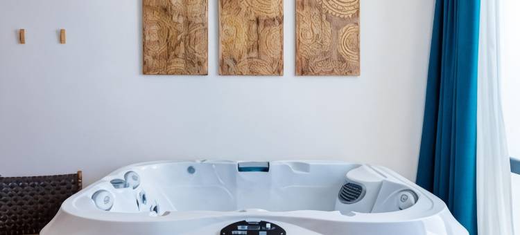 库梅哈海滩俱乐部酒店(Cumeja Beach Club & Hotel)图片