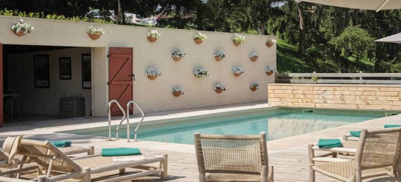 圣酒庄旅馆 - 萨宾(Chateau Sainte Sabine)图片