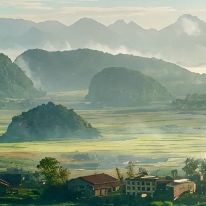 云南昆明+东川红土地+元谋+建水+元阳+蒙自+普者黑景区+坝美世外桃源景区+弥勒+抚仙湖13日12晚私家团