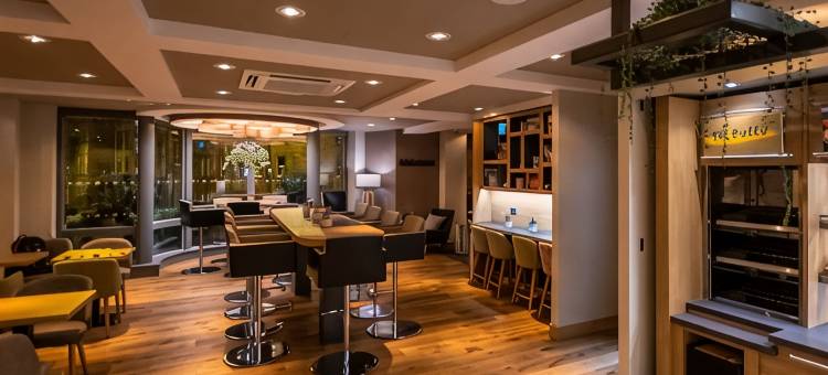 爱丁堡干草市场 A 点酒店(Point A Hotel Edinburgh Haymarket)图片