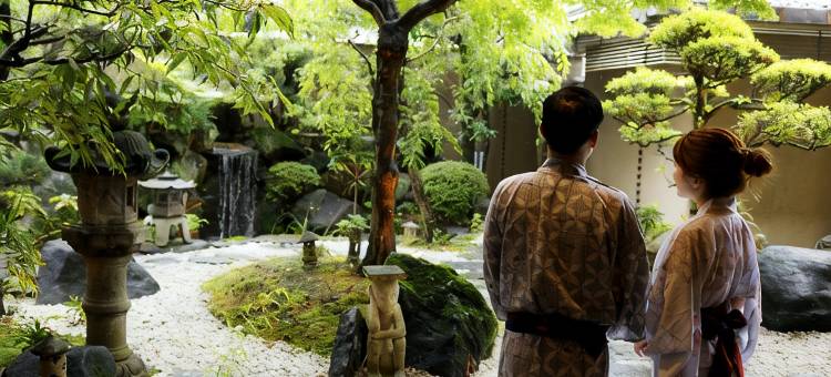 飞鸟庄(Ryokan Asukasou at the Entrancne of Nara Park)图片