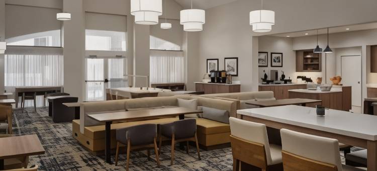 代托纳比奇赛道机场Homewood Suites by Hilton(Homewood Suites by Hilton Daytona Beach Speedway-Airport)图片
