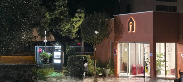 波尔多南佩萨克康铂酒店(Campanile Nature - Bordeaux Sud Pessac)图片