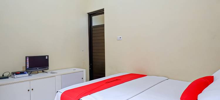 坦比迪昂旅游村附近的红门(RedDoorz Near Desa Wisata Tambi Dieng)图片