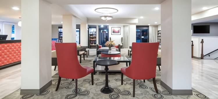 温德姆华美达伯班克机场酒店(Ramada by Wyndham Burbank Airport)图片