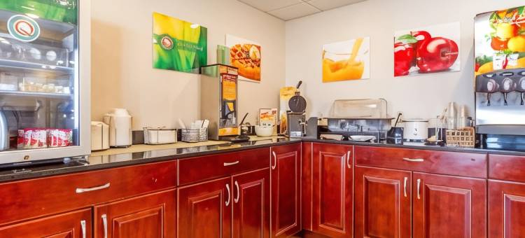 戴尔斯堡I-155凯艺酒店(Quality Inn Dyersburg I-155)图片