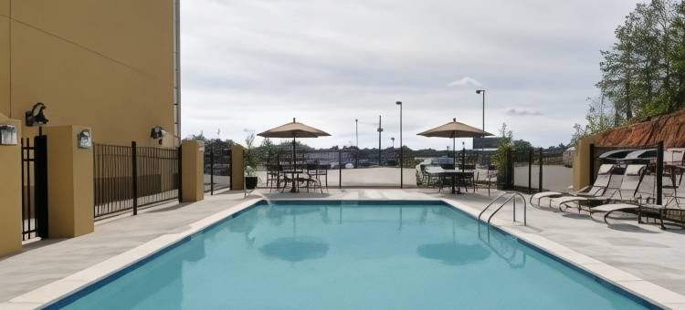 亨德森呗盟套房酒店(Baymont by Wyndham Henderson)图片