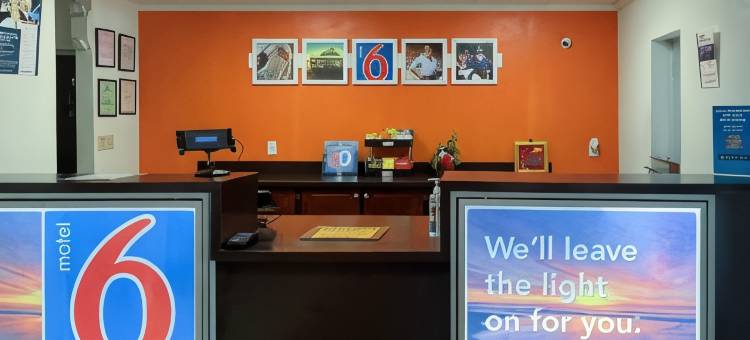 贝明内特6号工作室，阿拉巴马州(Studio 6 Bay Minette, Al)图片