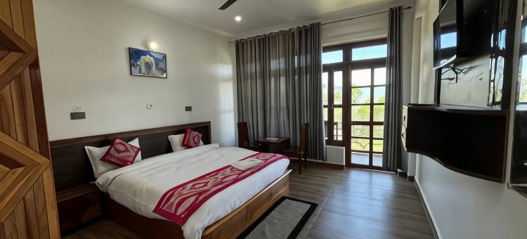 Lap of Himalayas Resort图片