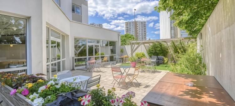 宜必思绍莱酒店(Ibis Cholet)图片