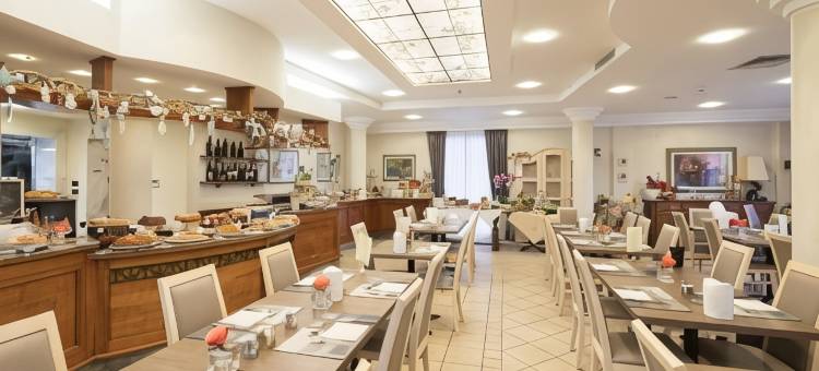 蒂兹雅娜酒店(Hotel Villa Tiziana)图片