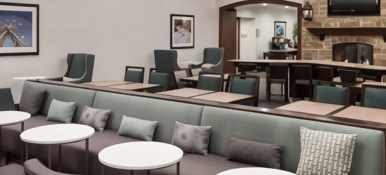 登顿Homewood Suites by Hilton(Homewood Suites by Hilton Denton)图片