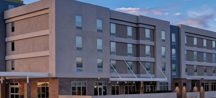 加利福尼亚州巴斯托希尔顿惠庭套房酒店(Home2 Suites by Hilton Barstow)图片