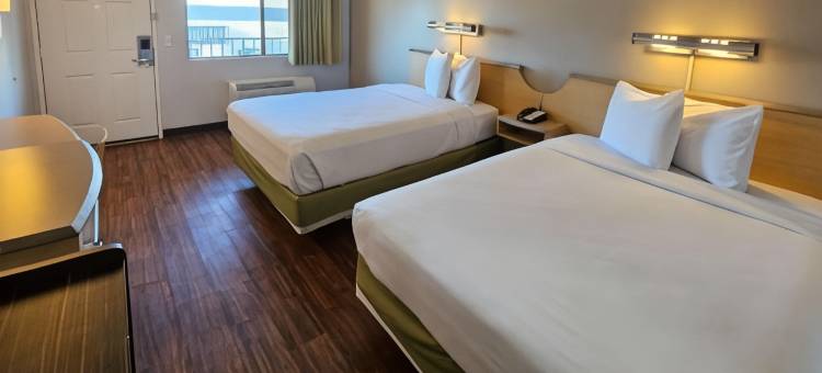 兰乔米拉奇千棕榈罗德威套房酒店(Rodeway Inn & Suites Thousand Palms - Rancho Mirage)图片