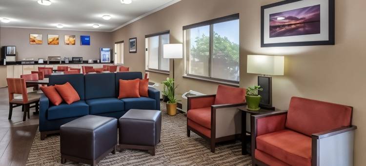 莫林-阔德城舒适酒店(Comfort Inn Moline - Quad Cities)图片