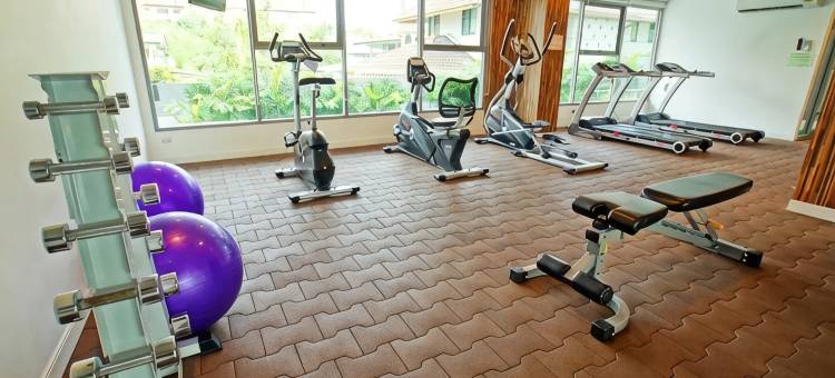 Cozy 1BR + Sofa Bed Near BTS Ari图片