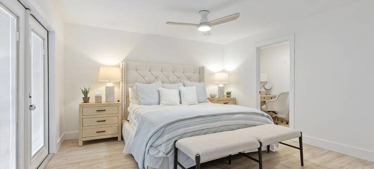 Completely Renovated "Beach House on Siesta"图片
