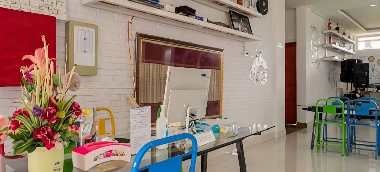 红多兹普拉斯酒店-万塔斯帕尔巴巴酒店(RedDoorz Plus @ Vantas Hotel Parbaba)图片