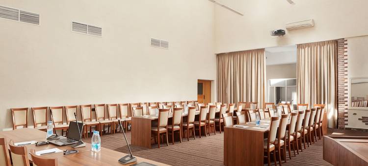 明斯克市中心莫娜四提凯酒店(Hotel Monastyrski Minsk City Centre)图片