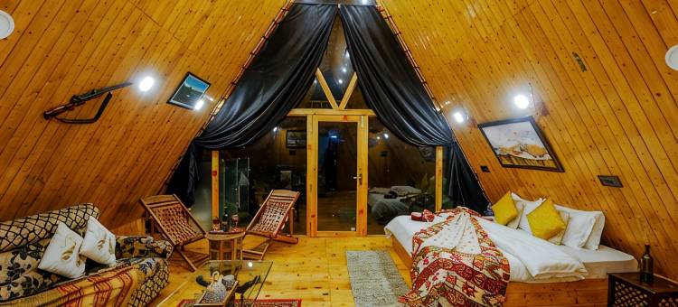 Himalayan Manor A-Frame Cabin图片