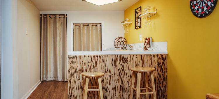 位置便利迷人新近翻修度假屋(Welcome to our charming and newly remodeled home, close to everything)图片
