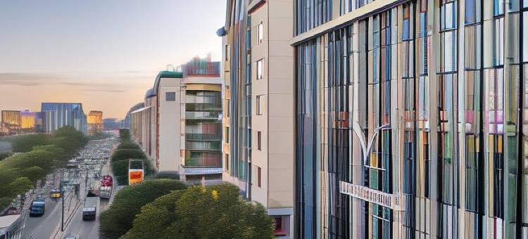 雅典卫城马真塔豪华套房酒店(Acropolis Magenta Luxury Suites)图片