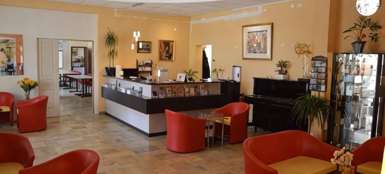 富勒兰斯酒店(Logis Hôtel & Restaurant le Fleurance)图片