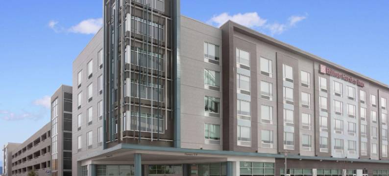 奥马哈阿卡萨尔本村希尔顿花园酒店(Hilton Garden Inn Omaha Aksarben Village)图片