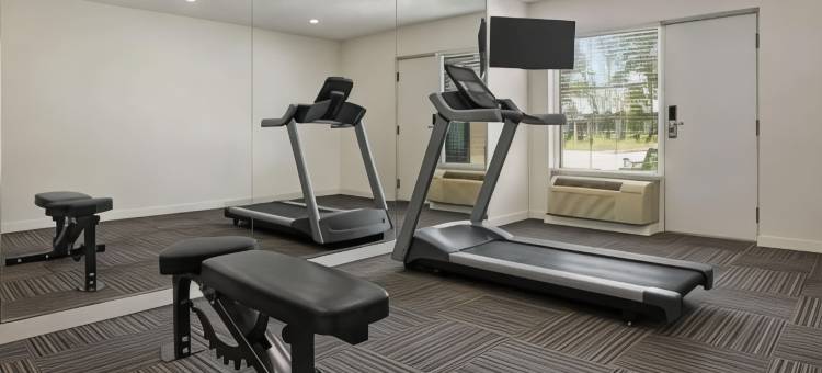 萨尼亚海滨温德姆戴斯酒店(Days Inn by Wyndham Sarnia Harbourfront)图片