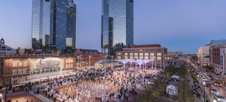 克拉丽奥波因特酒店(Clarion Pointe Fort Worth East - Arlington)图片