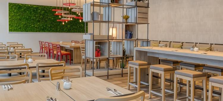 柏林机场1+2航站楼城际酒店(IntercityHotel Berlin Airport BER Terminal 1+2)图片