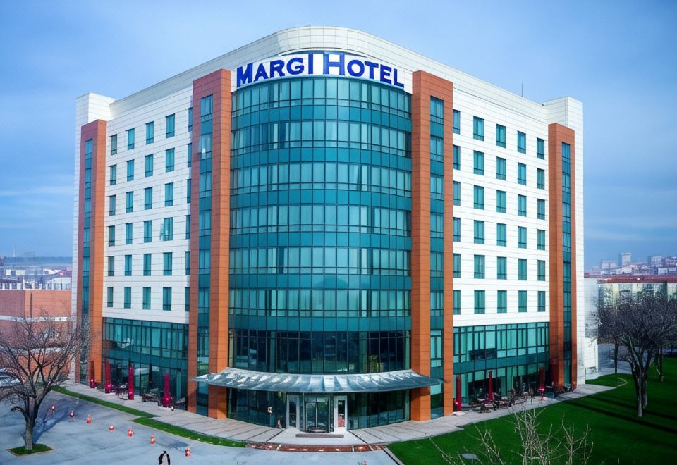 Margi Hotel Over view