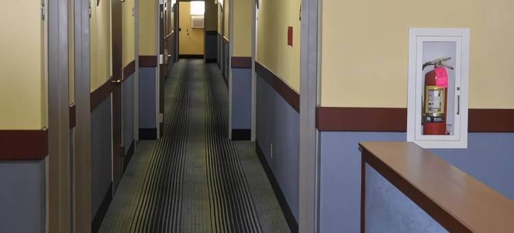 格兰德艾兰戴斯酒店(Days Inn by Wyndham Grand Island)图片