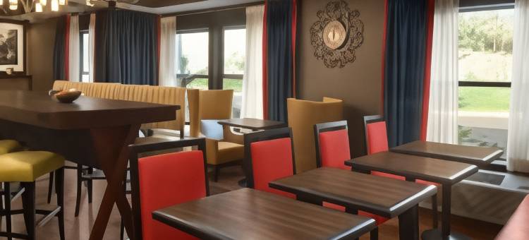 希尔顿欢朋酒店-巴特尔克里克(Hampton Inn Battle Creek)图片