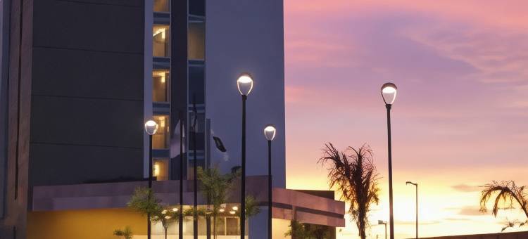 梅尼达希尔顿欢朋酒店(Hampton Inn by Hilton Merida)图片