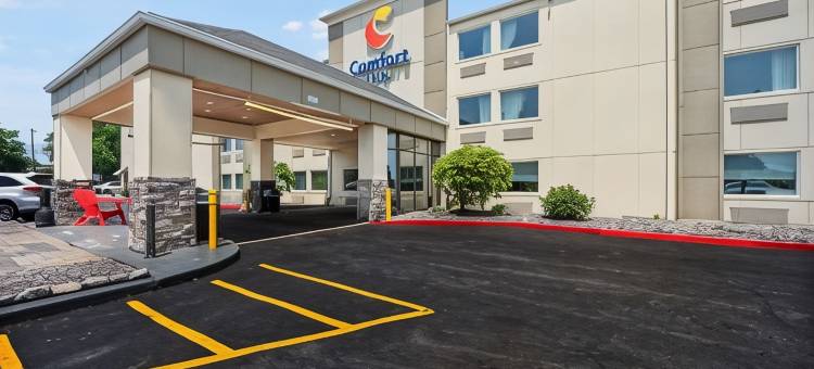 梅菲尔德高地克利夫兰东舒适酒店(Comfort Inn Mayfield Heights Cleveland East)图片