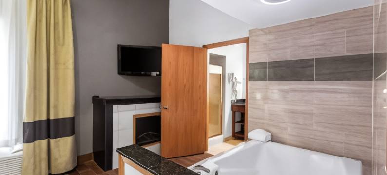 基诺沙普莱曾特普雷里舒适套房酒店(Comfort Inn & Suites Kenosha-Pleasant Prairie)图片