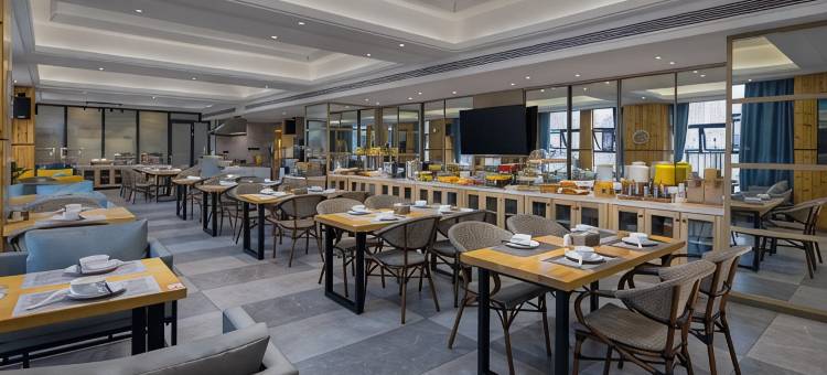 湘潭百达丽国际酒店(九华管委会公交站湖南科技大学)图片