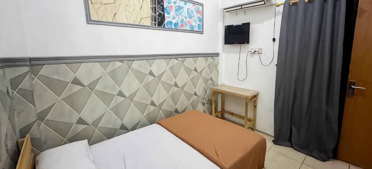 福尔赞多之家红伙伴酒店-近玛琅穆罕默迪亚大学(Forzando House Redpartner Near Universitas Muhammadiyah Malang)图片