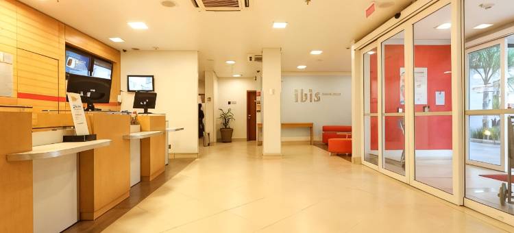 宜必思蒙蒂斯克拉鲁斯购物中心酒店(Ibis Montes Claros Shopping)图片