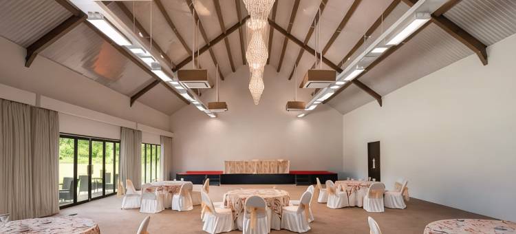 占碑鲁玛基托度假酒店-由瓦林金酒店管理(Rumah Kito Resort Hotel Jambi by Waringin Hospitality)图片