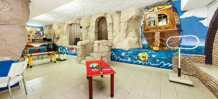 格罗巴莱斯洛斯帕托斯公园酒店(Globales Los Patos Park)图片