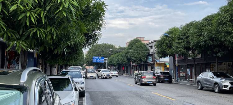 轻住·恒伟时尚公寓(南桂路地铁站店)图片