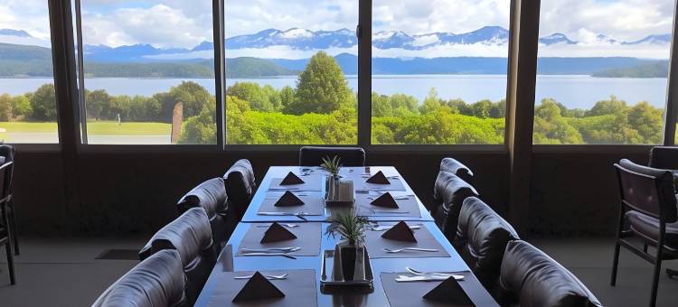 马纳普里湖景汽车旅馆(Te Anau Manapouri Lake Hotel)图片