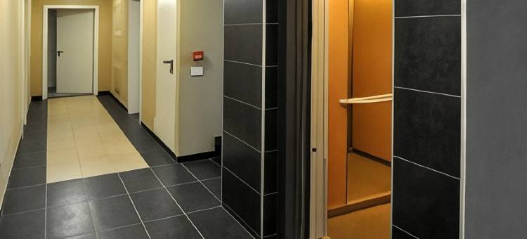 阿奇博尔迪BB公寓式酒店(BB Hotels Aparthotel Arcimboldi)图片