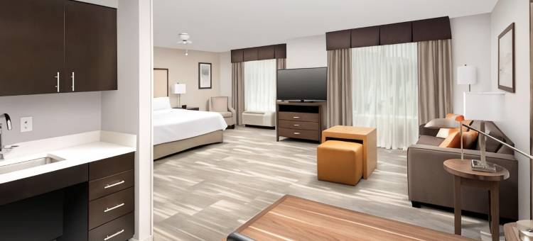 堪萨斯城赛道Homewood Suites by Hilton(Homewood Suites by Hilton Kansas City Speedway)图片