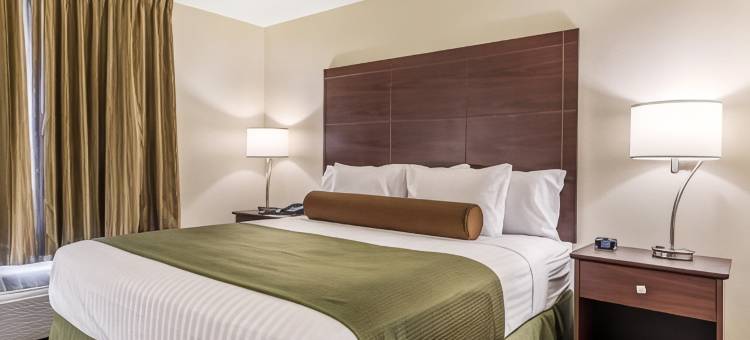 鹅卵石酒店-哈钦森(Cobblestone Hotel & Suites - Hutchinson)图片