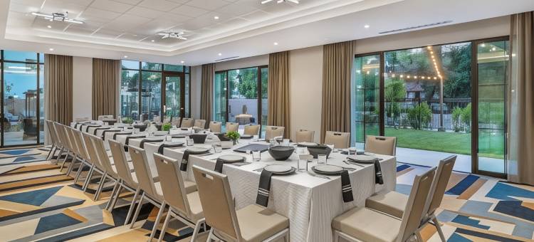 坎布里亚酒店坦普尔顿 - 帕索罗布尔斯(Cambria Hotel Templeton - Paso Robles)图片