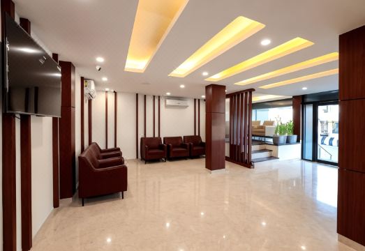 Sathyam Oasis Hotel Overview